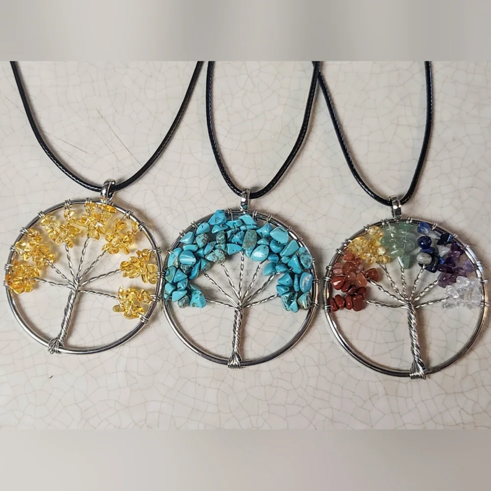 Tree of Life Crystal Pendant. Wire Wrap Jewlery. - Picture 6 of 7